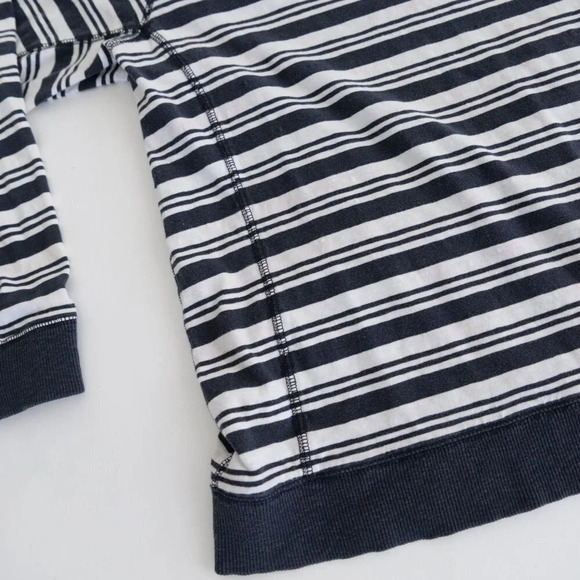 Vintage Timberland Navy & White Stripe Long Sleeve Shirt with Hood Size Medium - Picture 8 of 12